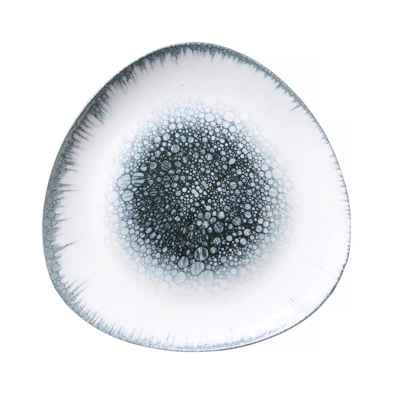 Hendi Farfurie triunghiulară Infinity, 260 mm Fine Dine - Articole pentru Bucatarie si Bufet | Webcoffee